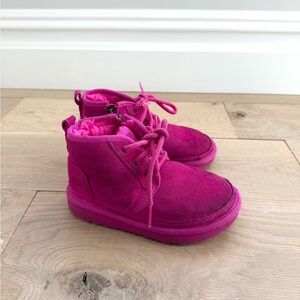 UGG Kids' Neumel II Neon Bright Pink Rock Rose Chukka Boots